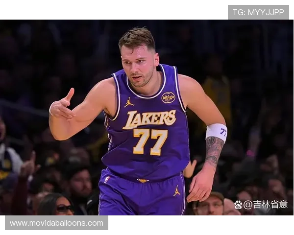 东契奇51分10篮板9助攻 湖人击败公牛获四连胜